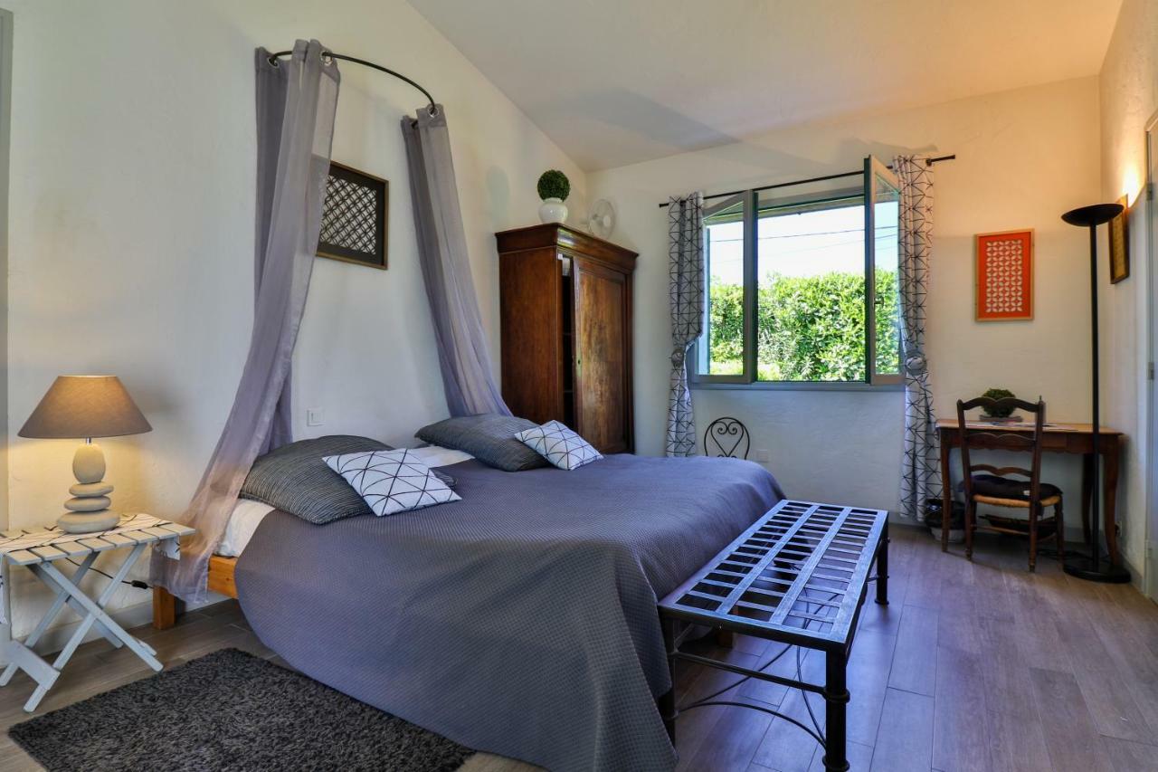 Le Clos De St Paul La Colle-sur-Loup Bagian luar foto
